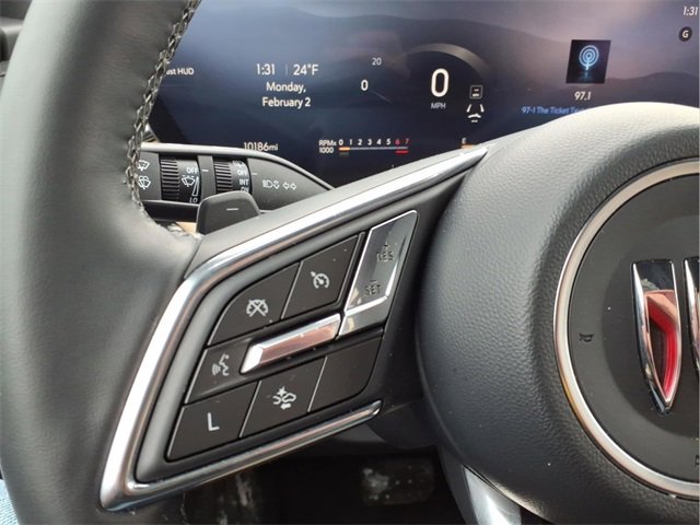 Used 2025 Buick Enclave Preferred w/ Power Package image 14