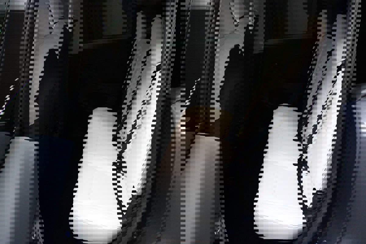 Used 2023 Tesla Model Y Long Range image 21