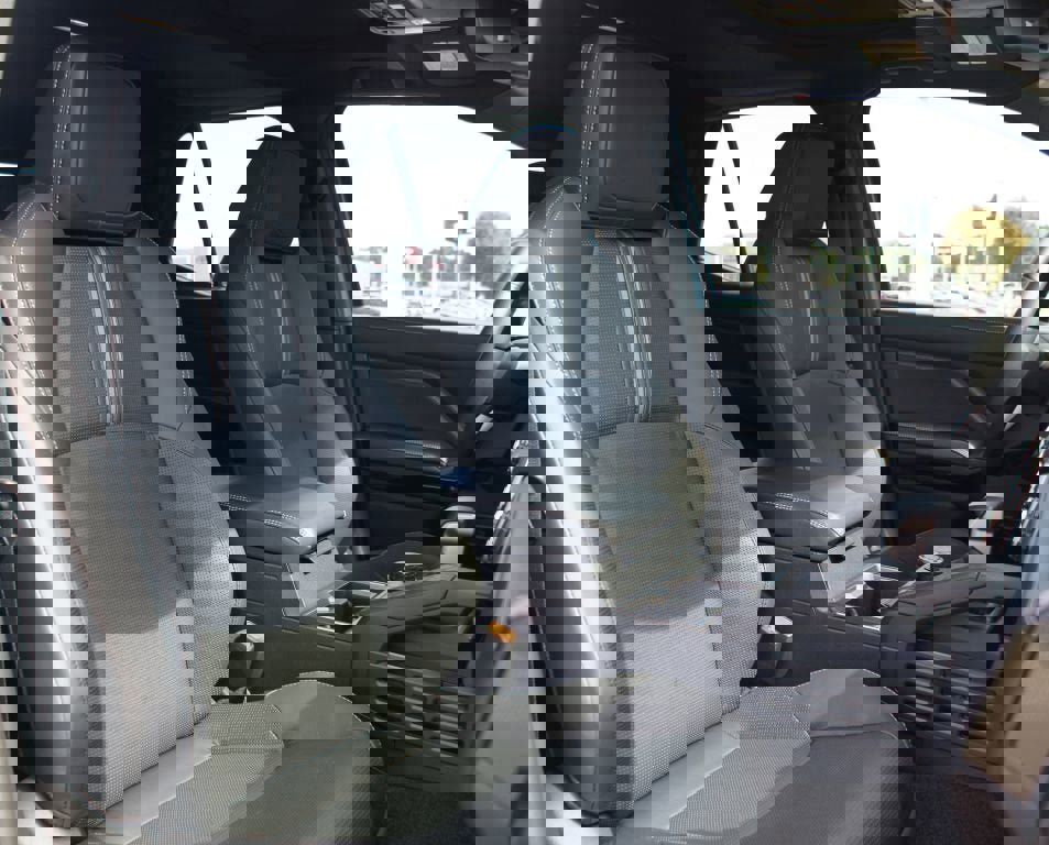 Used 2025 Toyota 4Runner Limited image 23