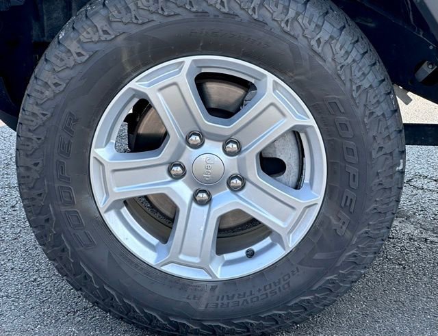 Used 2019 Jeep Wrangler Unlimited Sport S image 9