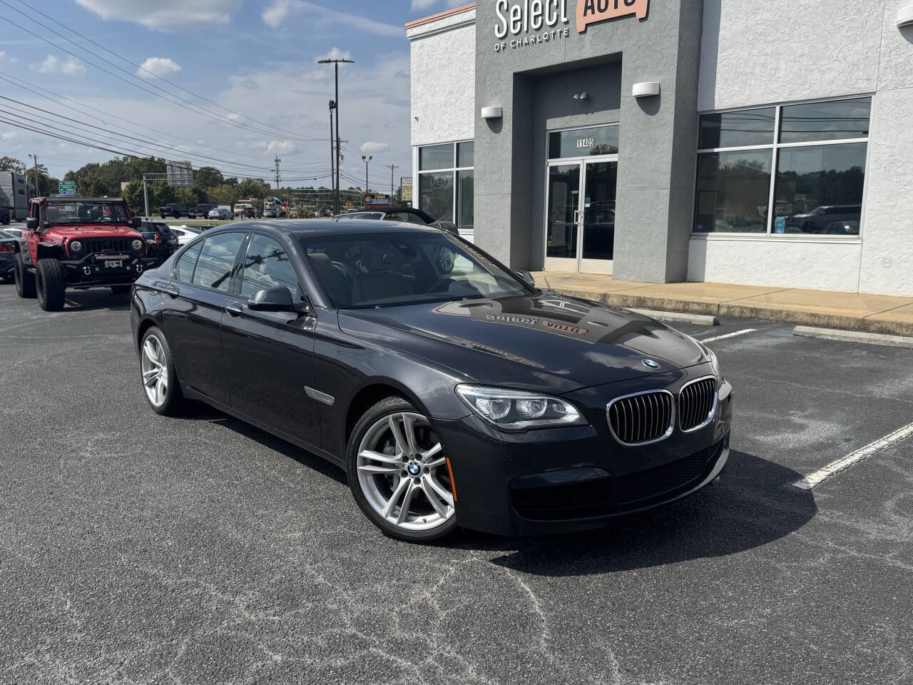 Used 2015 BMW 740i image 6