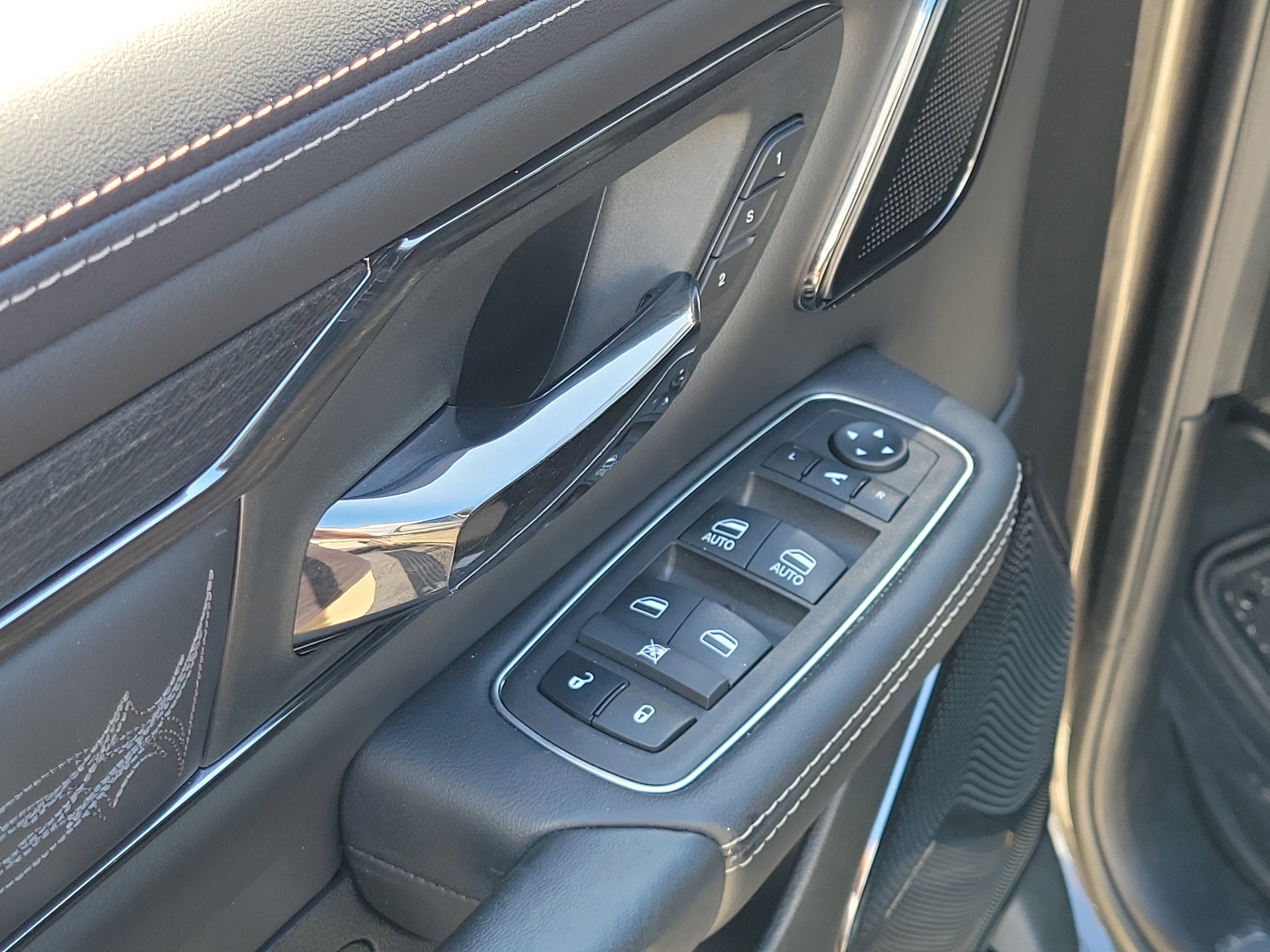 Used 2024 RAM 1500 Limited image 21