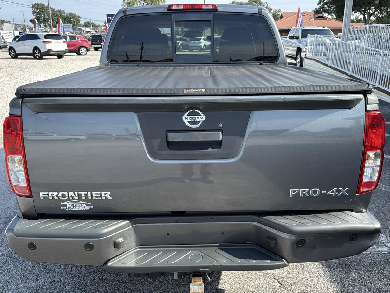 Used 2018 Nissan Frontier PRO-4X AWD/4WD image 4