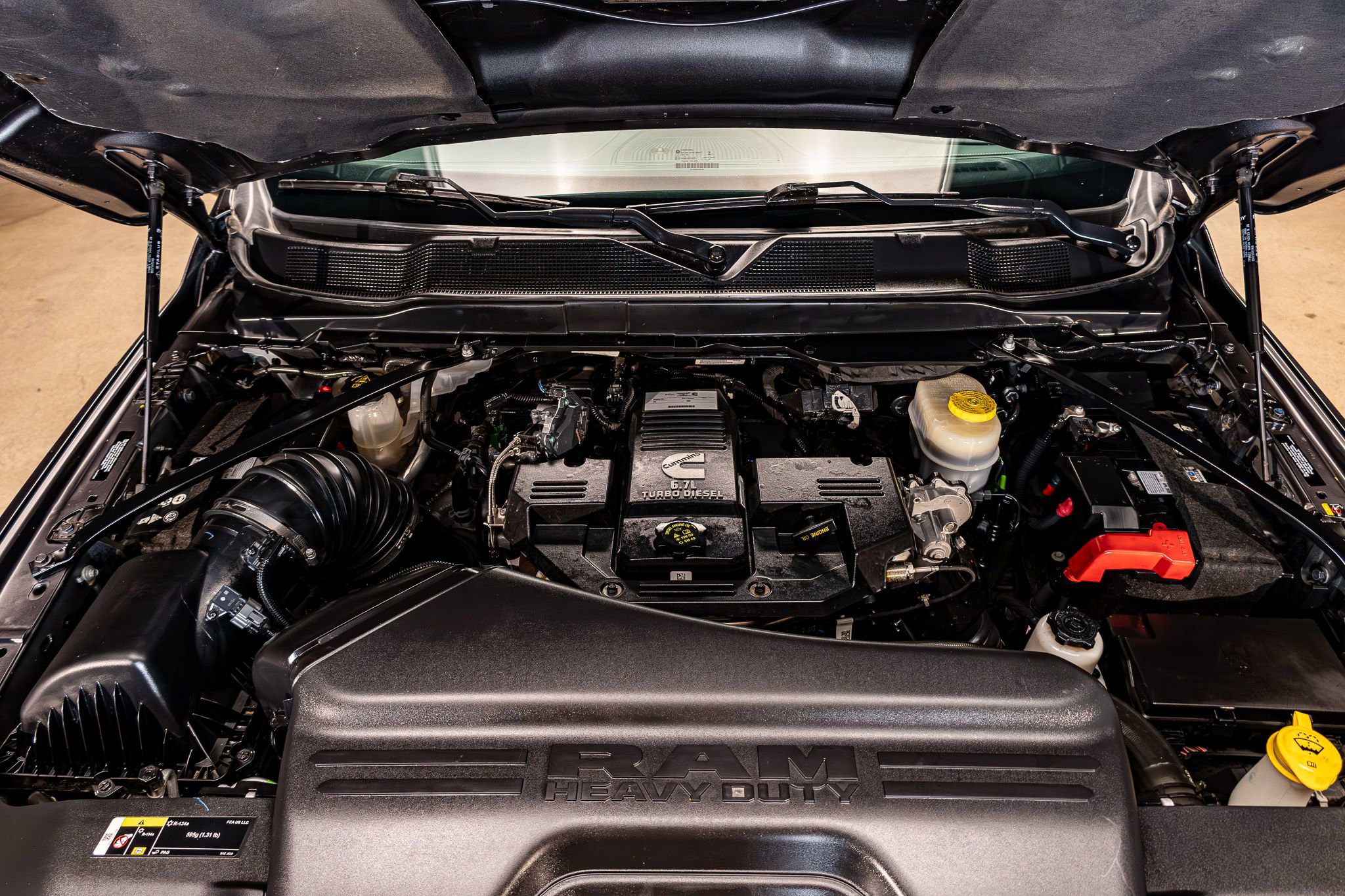 Used 2023 RAM 2500 Limited image 29