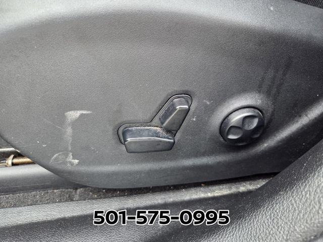Used 2019 Jeep Cherokee Latitude Plus FWD image 18