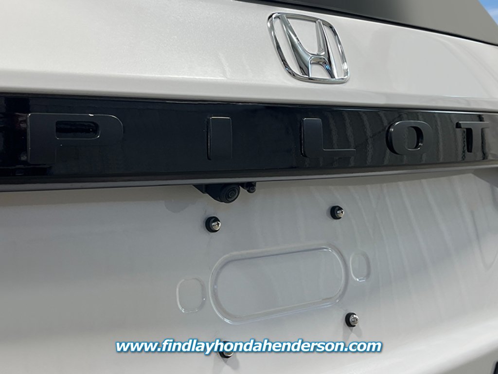 New 2026 Honda Pilot Black Edition image 6