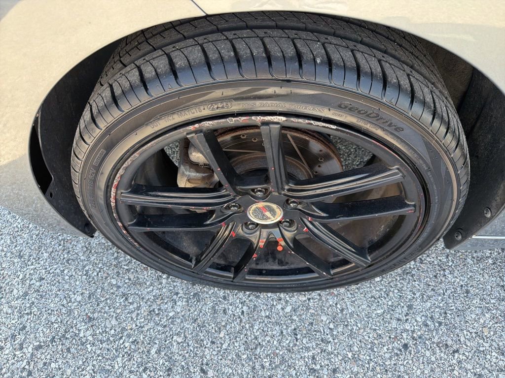 Used 2017 Hyundai Elantra SE FWD image 19