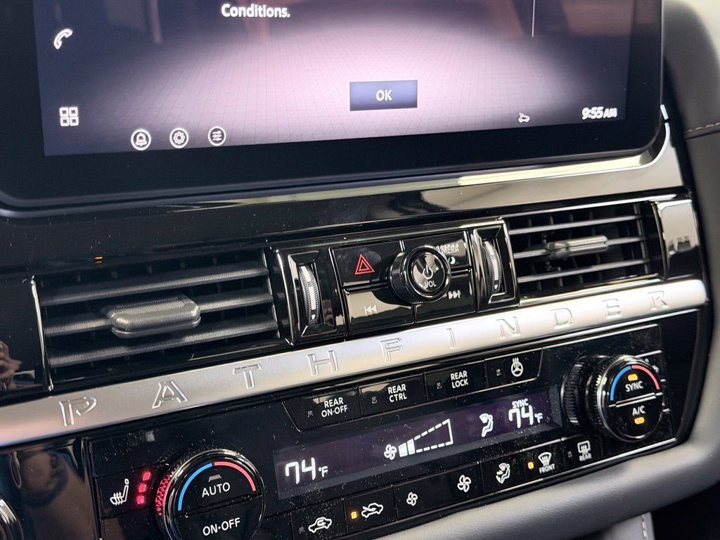 New 2026 Nissan Pathfinder SL AWD/4WD image 57