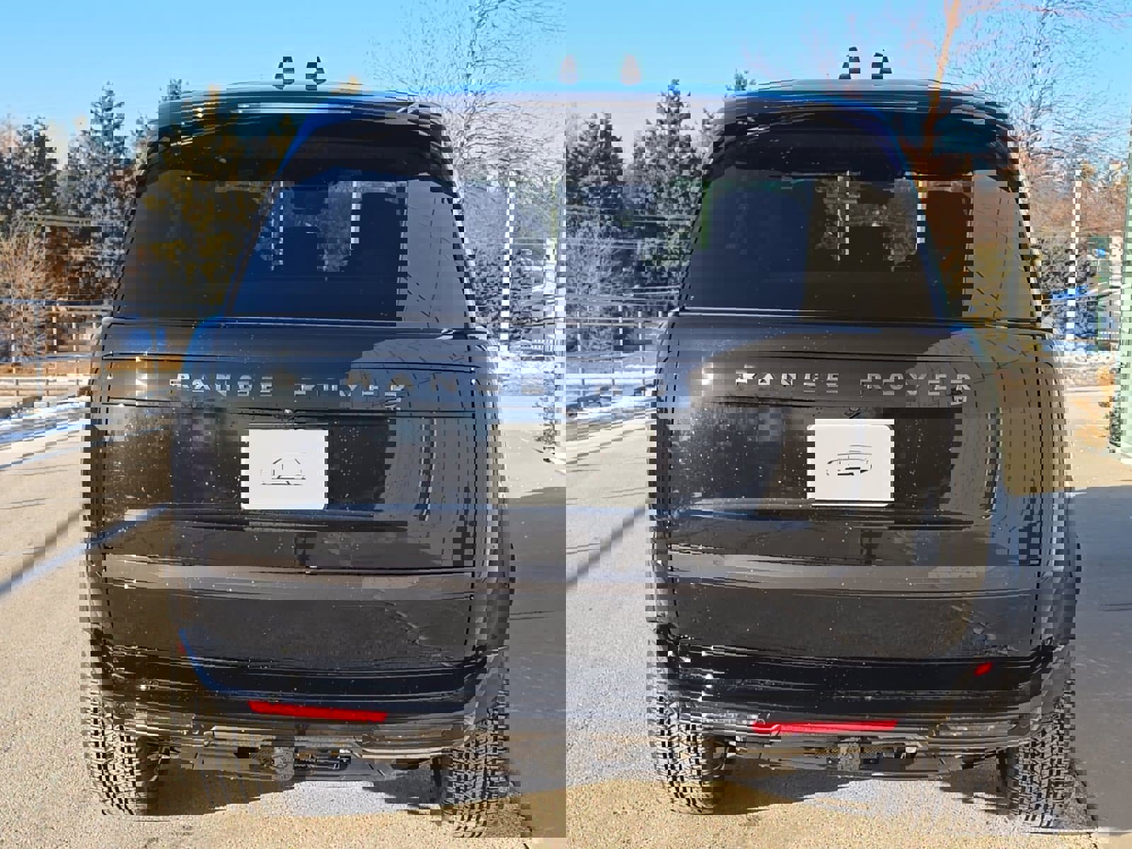 New 2026 Land Rover Range Rover SE image 4