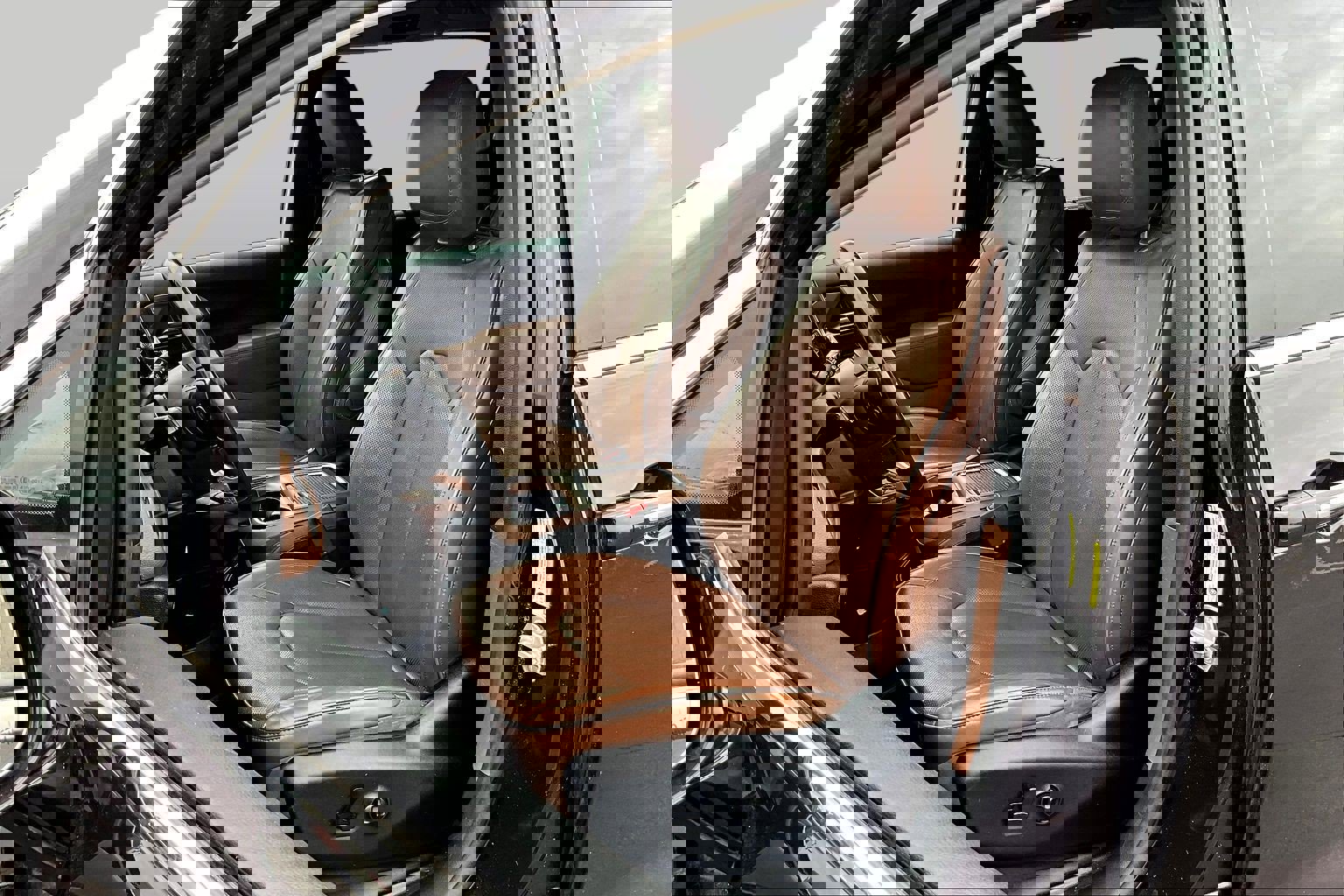 Used 2019 Chrysler Pacifica Limited w/ Advanced Safetytec Group image 14