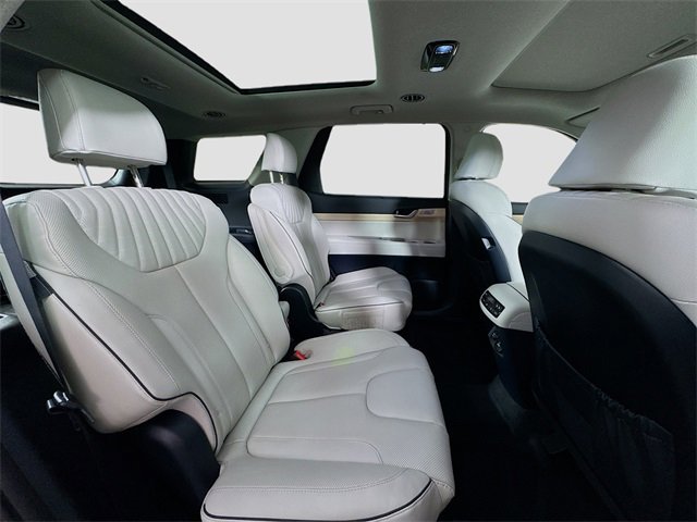 Used 2025 Hyundai Palisade Limited image 29