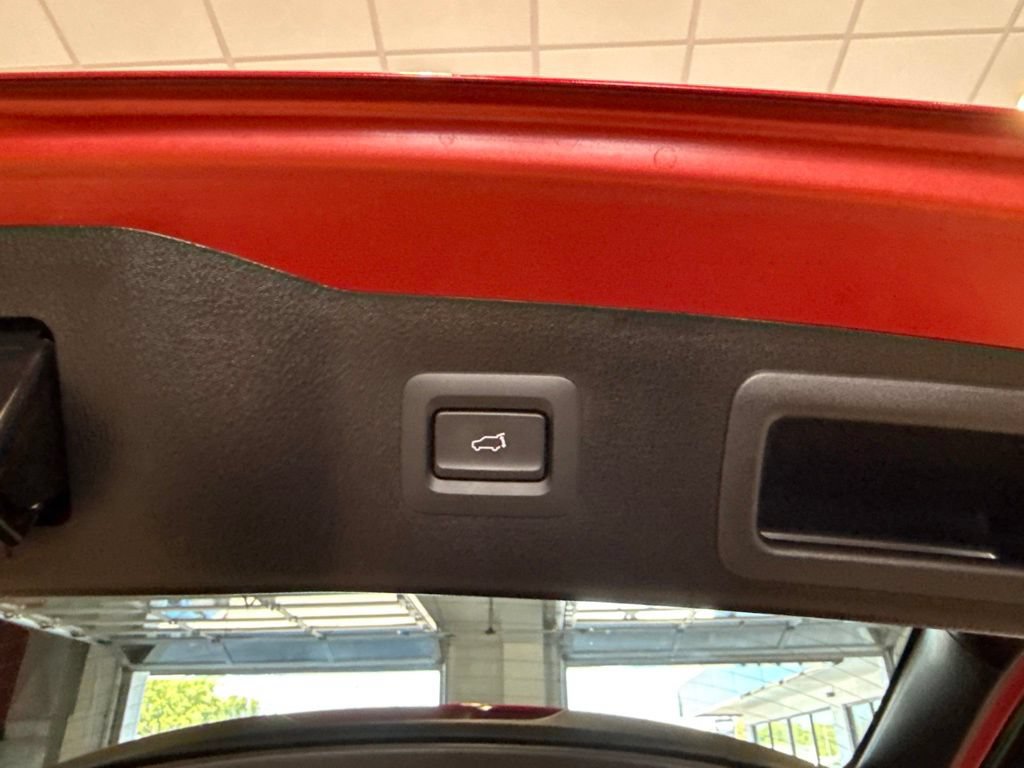Used 2025 MAZDA CX-5 Signature AWD/4WD image 17