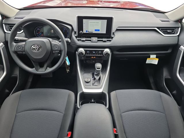 Used 2025 Toyota RAV4 LE image 9