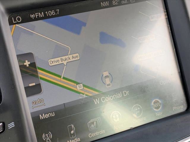 Used 2015 Chrysler 300 C w/ Harman/Kardon Audio Group image 13