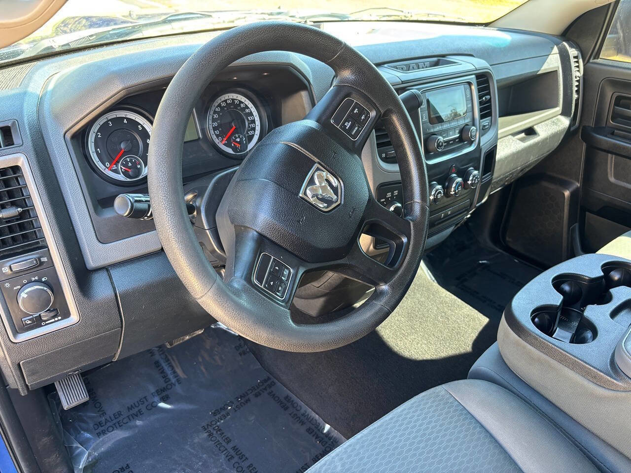 Used 2015 RAM 1500 ST w/ SXT Appearance Group image 20