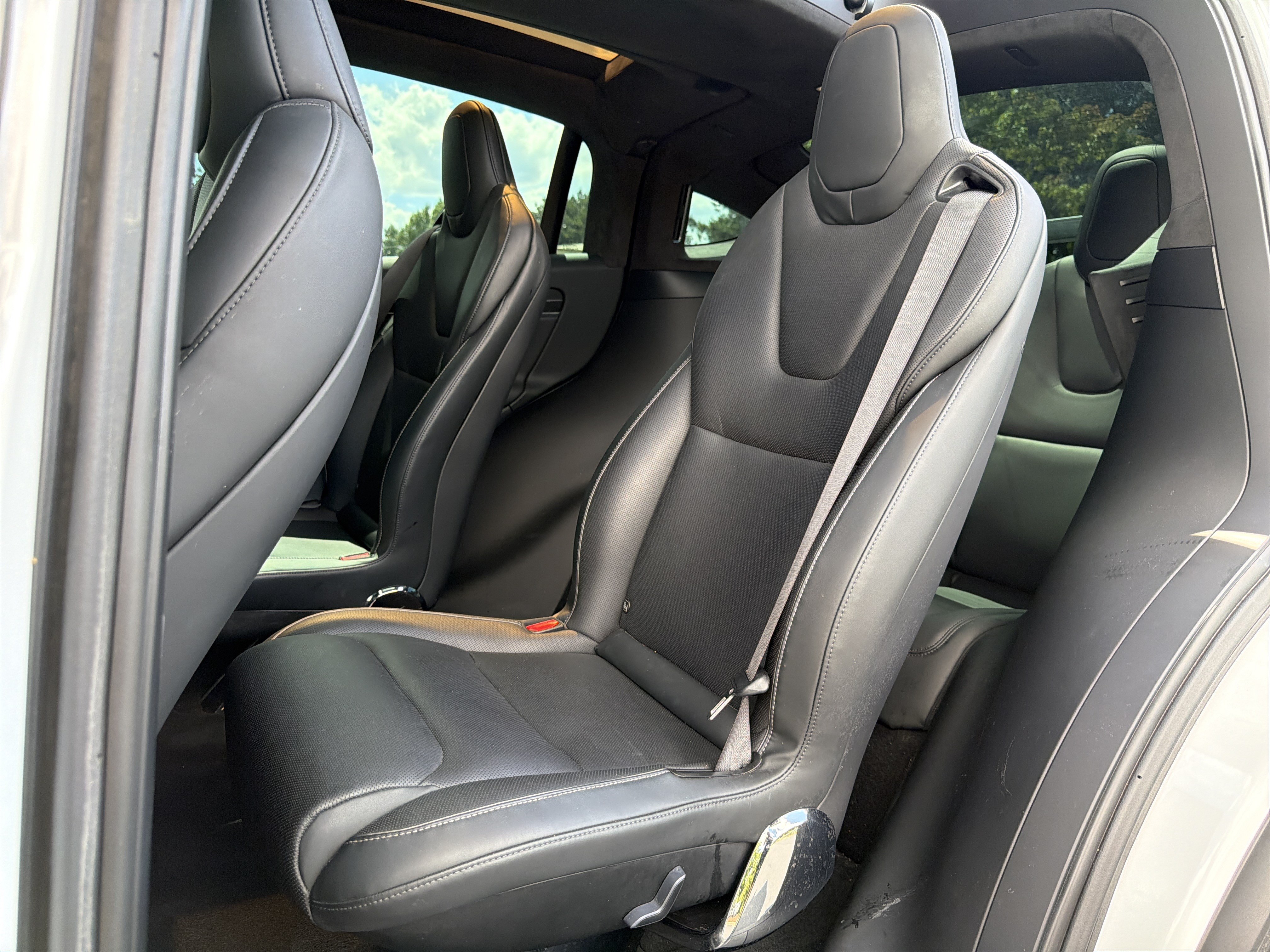 Used 2023 Tesla Model X Plaid AWD/4WD image 8