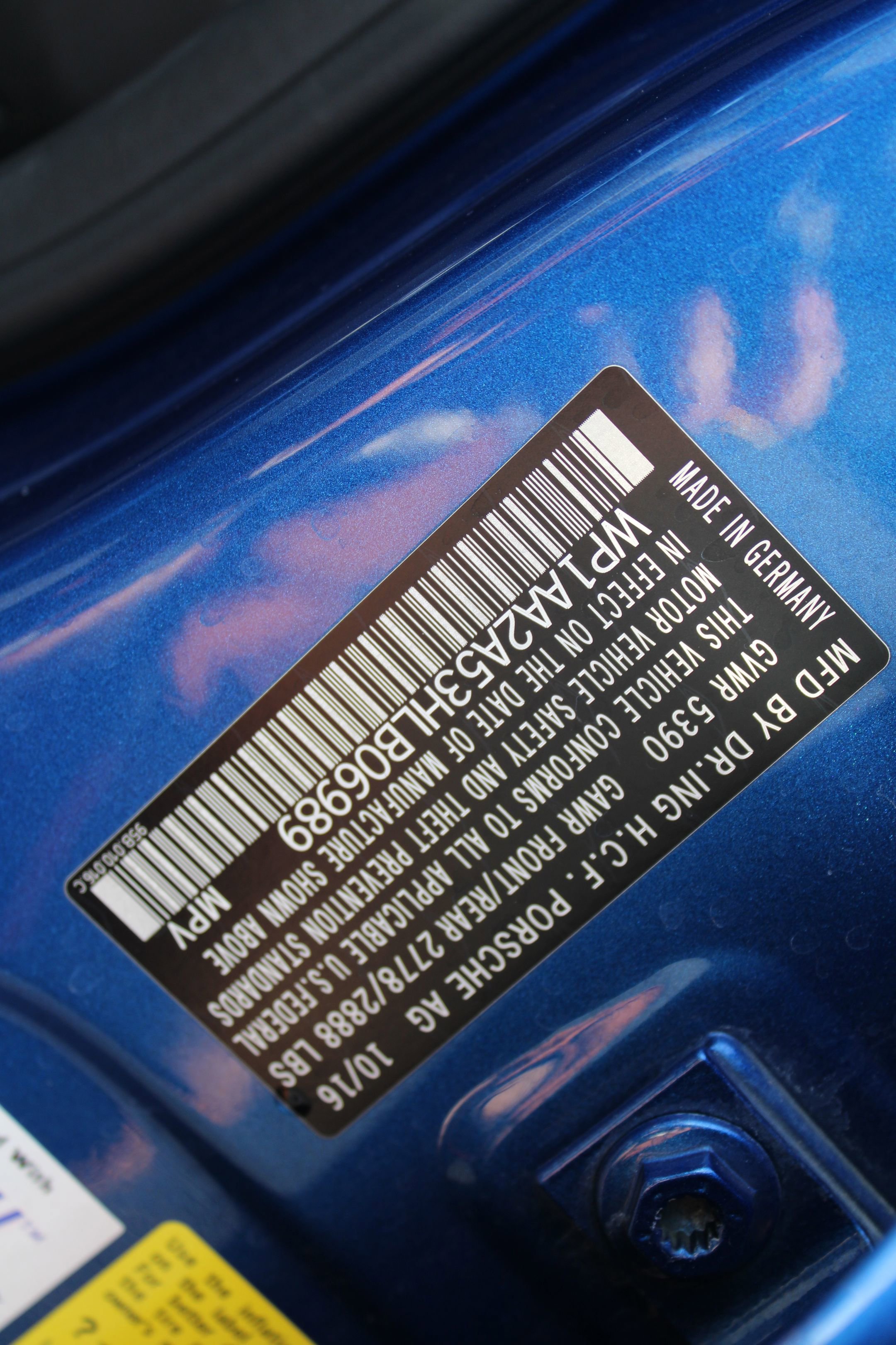 Used 2017 Porsche Macan image 28