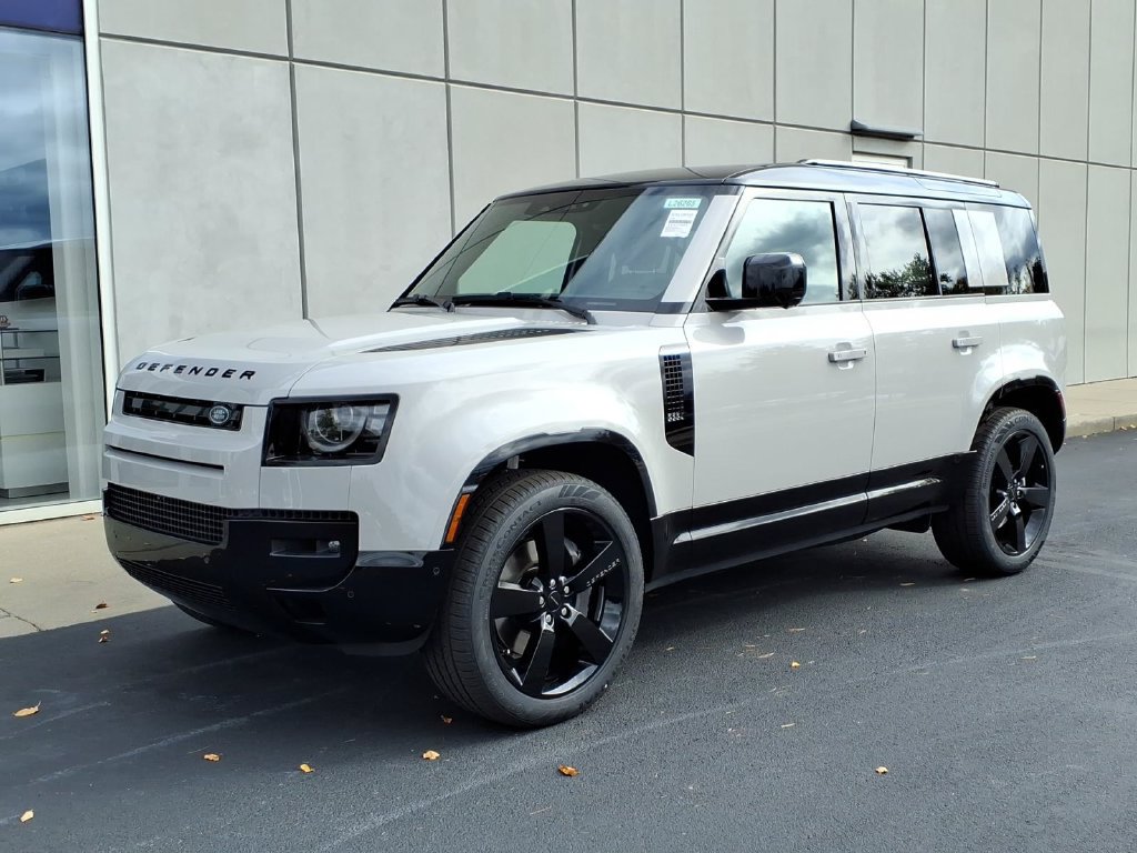 New 2026 Land Rover Defender 110 X-Dynamic SE AWD/4WD image 1