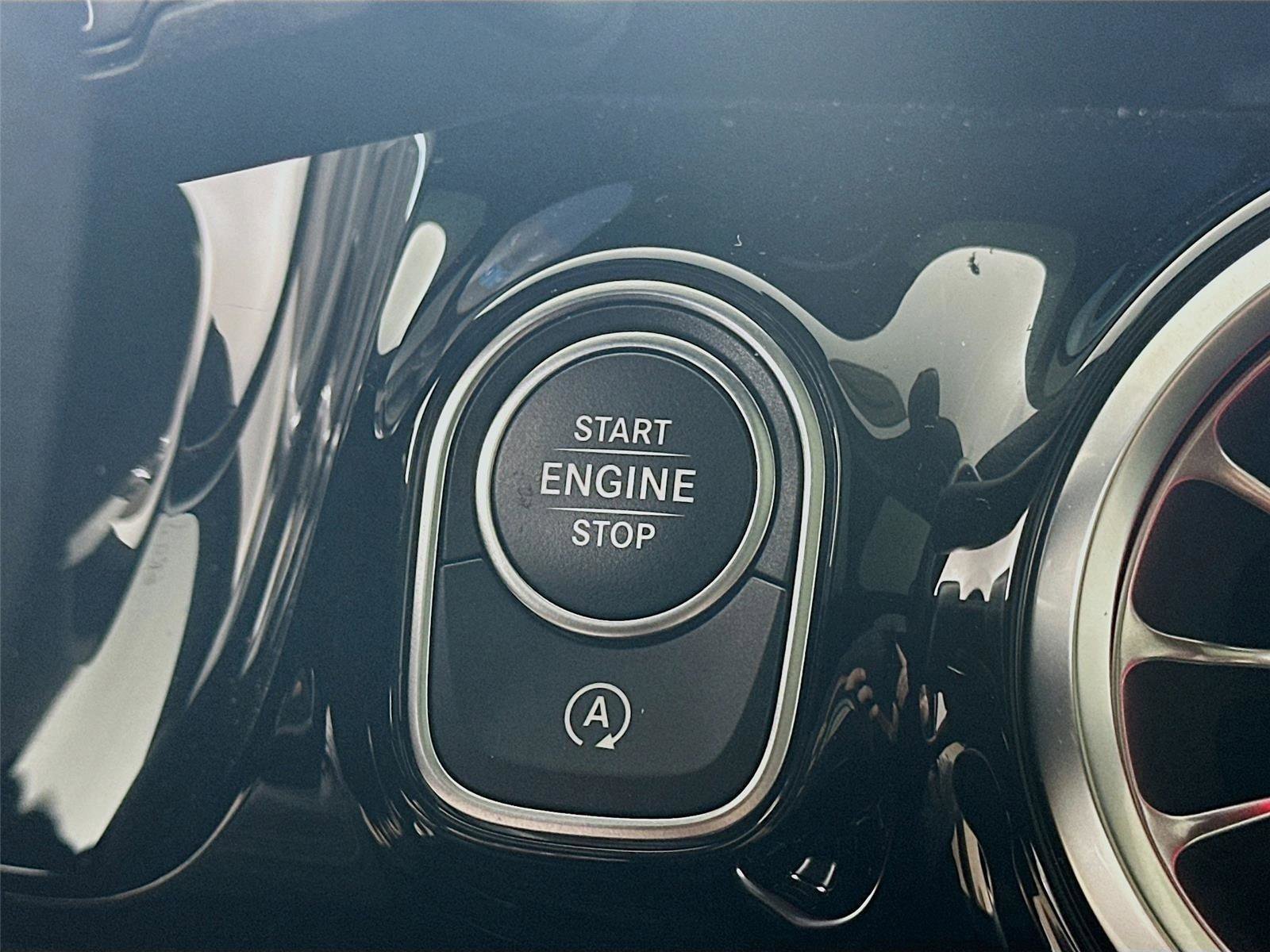 Certified 2025 Mercedes-Benz GLA 250 4MATIC image 16