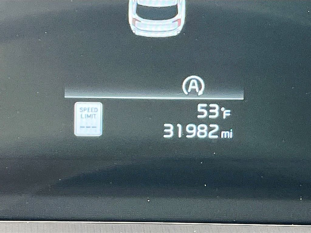 Used 2024 Kia Telluride S w/ S Sunroof Package image 12