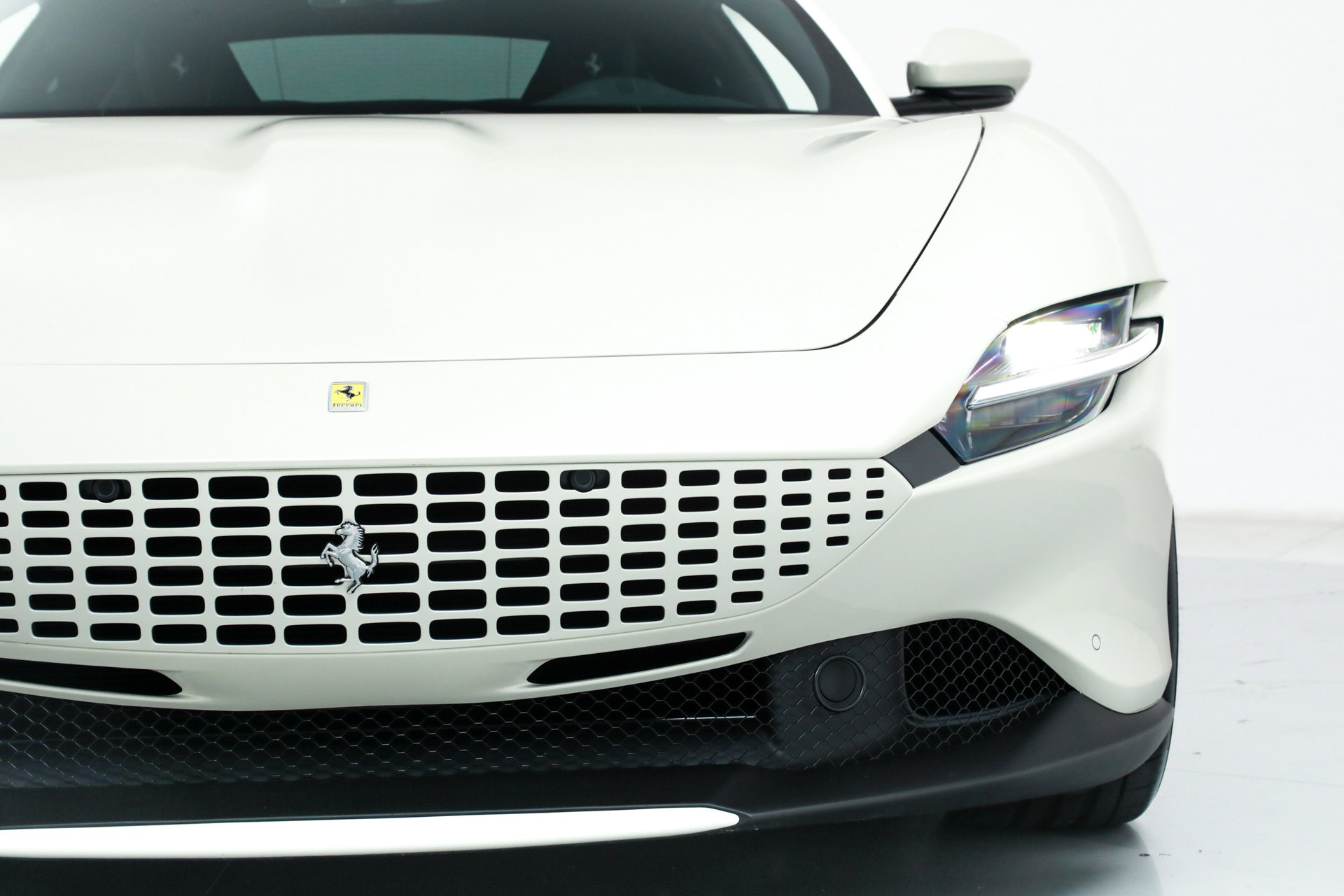 Certified 2023 Ferrari Roma image 13