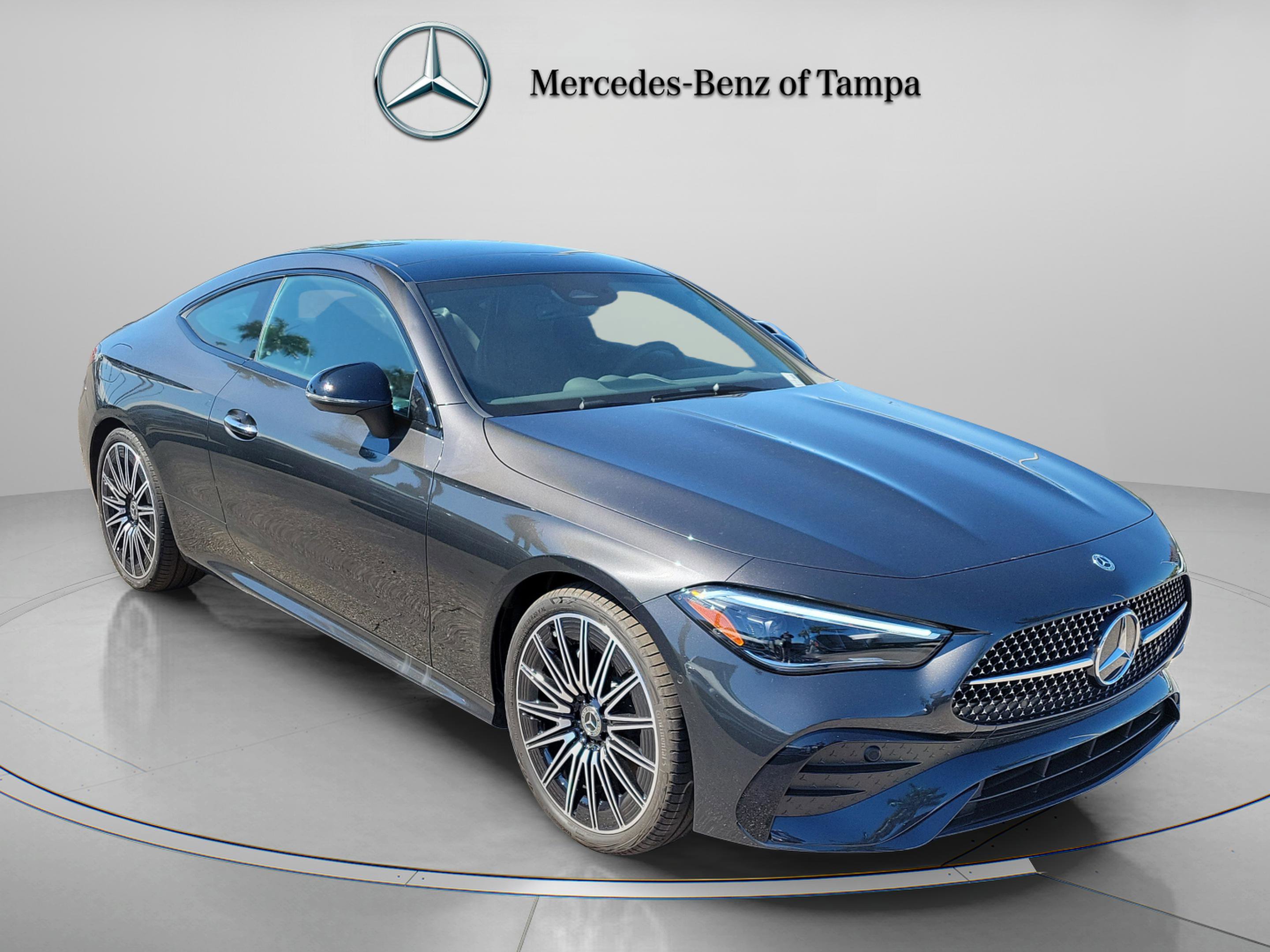 Certified 2026 Mercedes-Benz CLE 300 4MATIC Coupe image 4