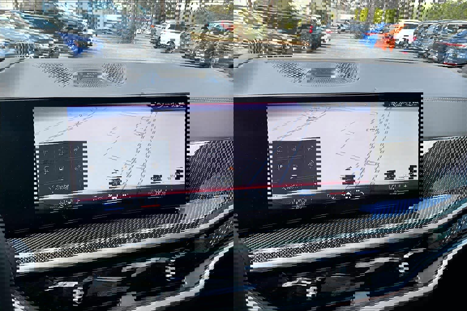 Certified 2024 BMW X7 M60i w/ Executive Package image 37