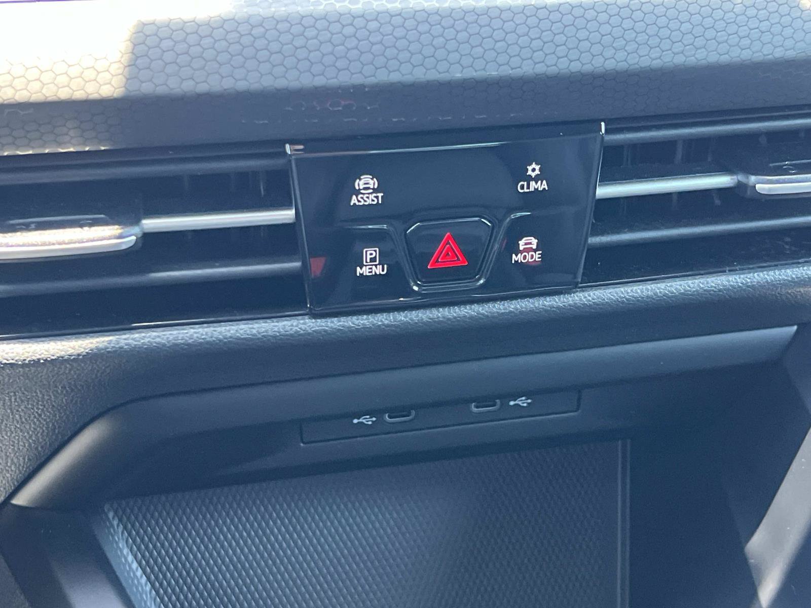 Certified 2022 Volkswagen GTI S FWD image 15