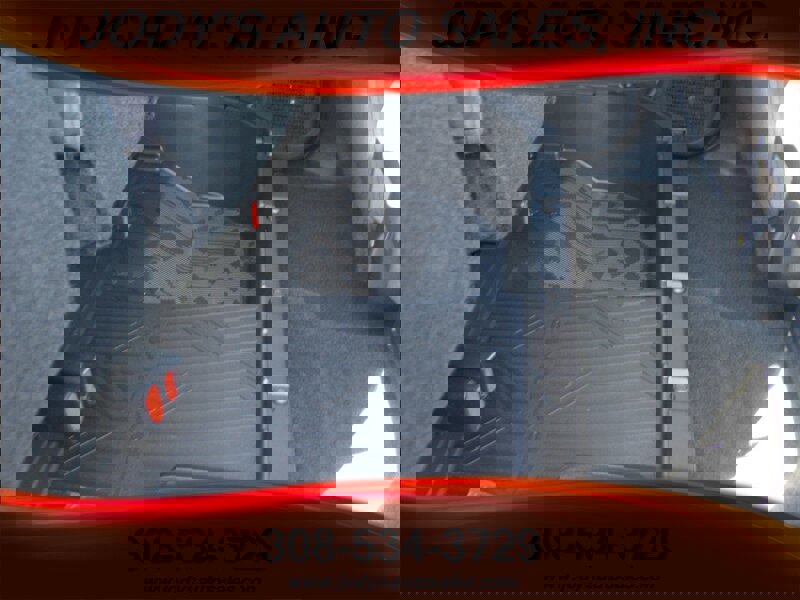 Used 2024 Toyota Tacoma TRD Off-Road image 32