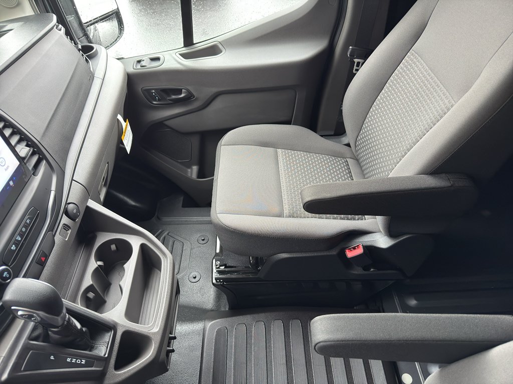 New 2026 Ford Transit 350 148 Medium Roof AWD image 29