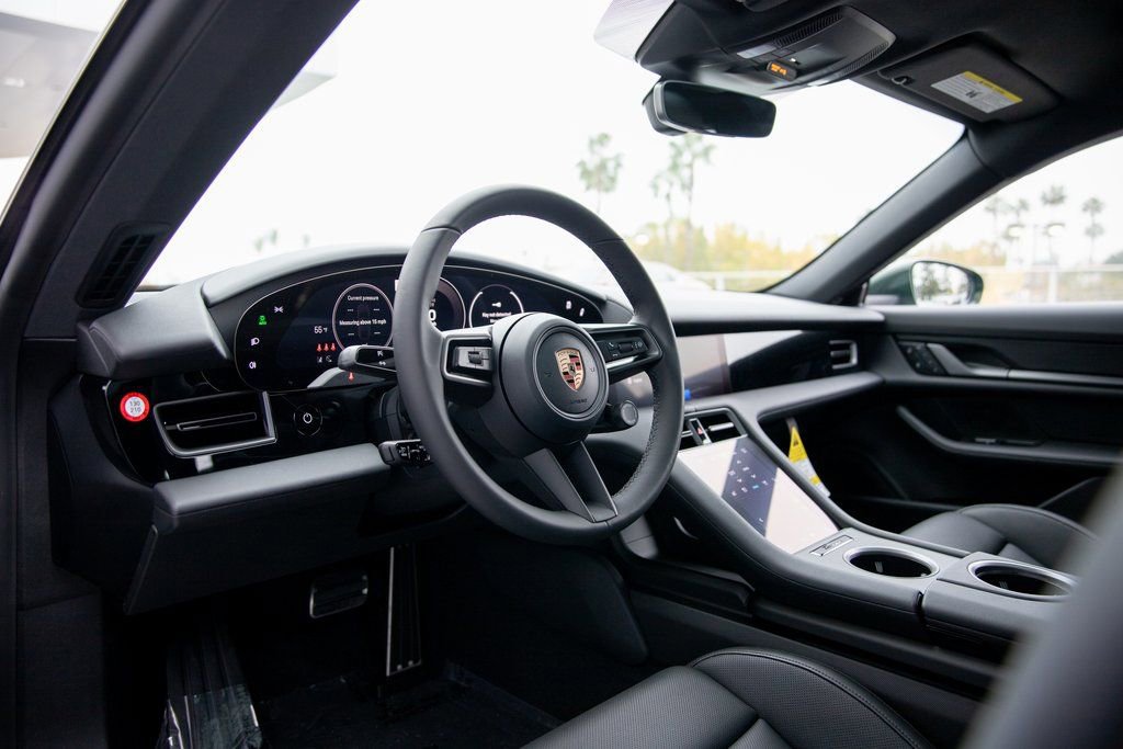 New 2026 Porsche Taycan image 4
