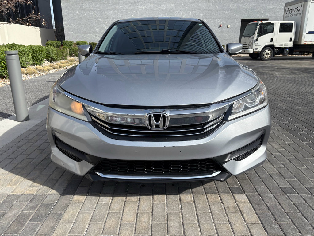 Used 2017 Honda Accord LX image 4