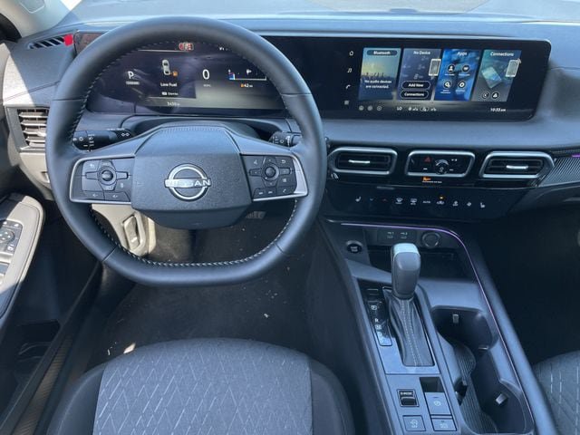 Used 2026 Nissan Sentra SV w/ SV Convenience Package FWD image 10