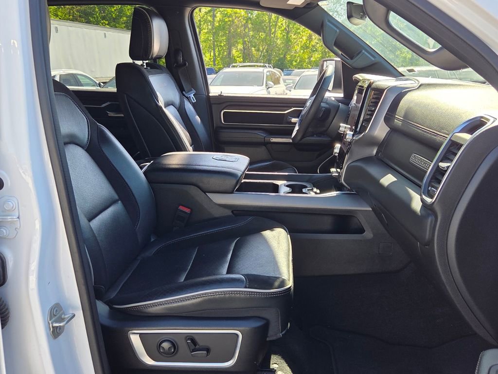 Used 2025 RAM 1500 Laramie image 15