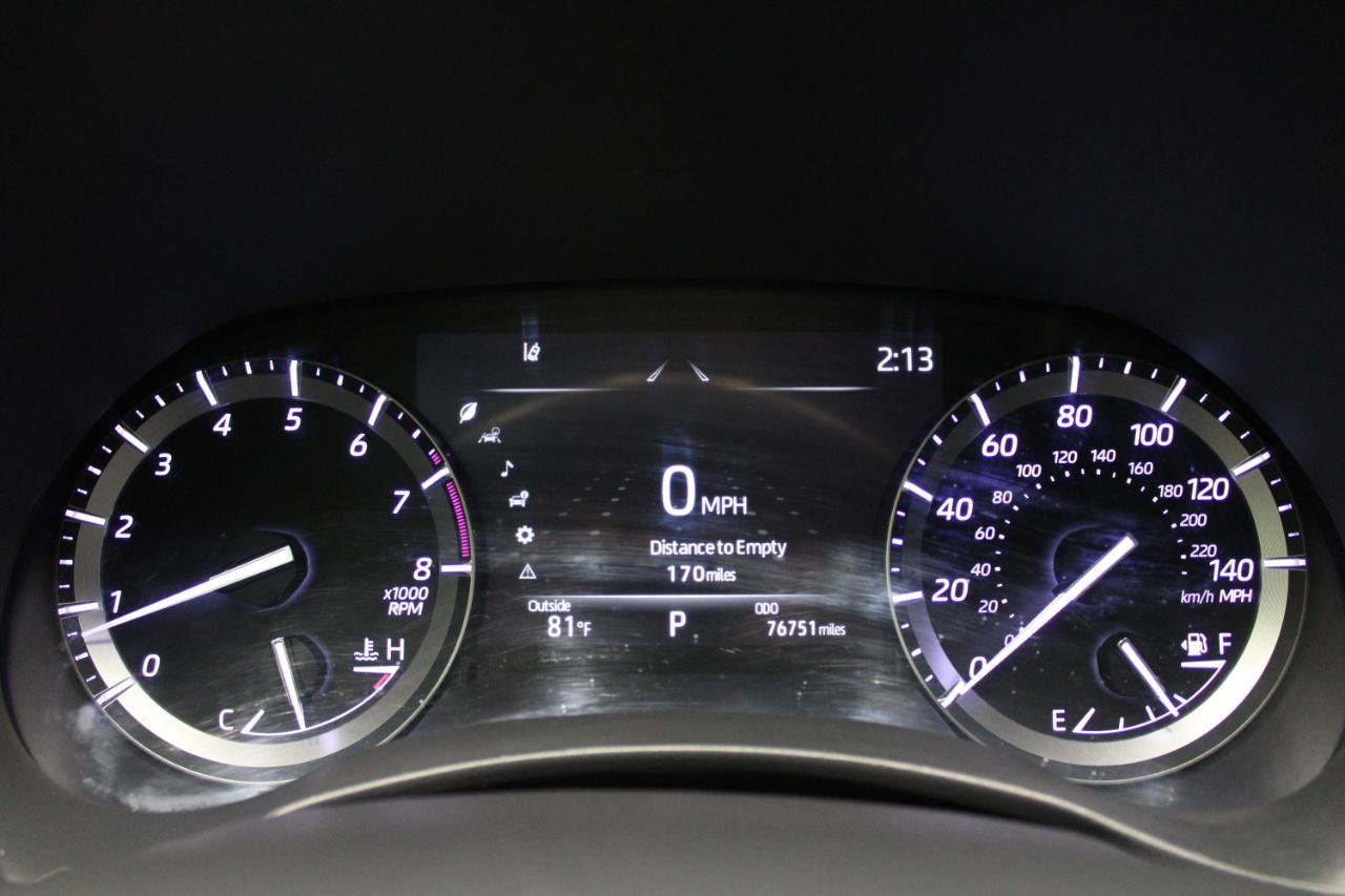 Used 2021 Toyota Highlander XLE image 73