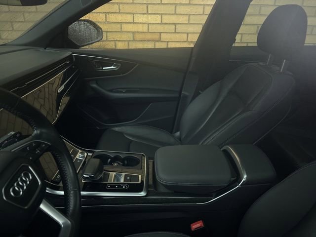 Used 2019 Audi Q8 Premium Plus w/ Premium Plus image 4