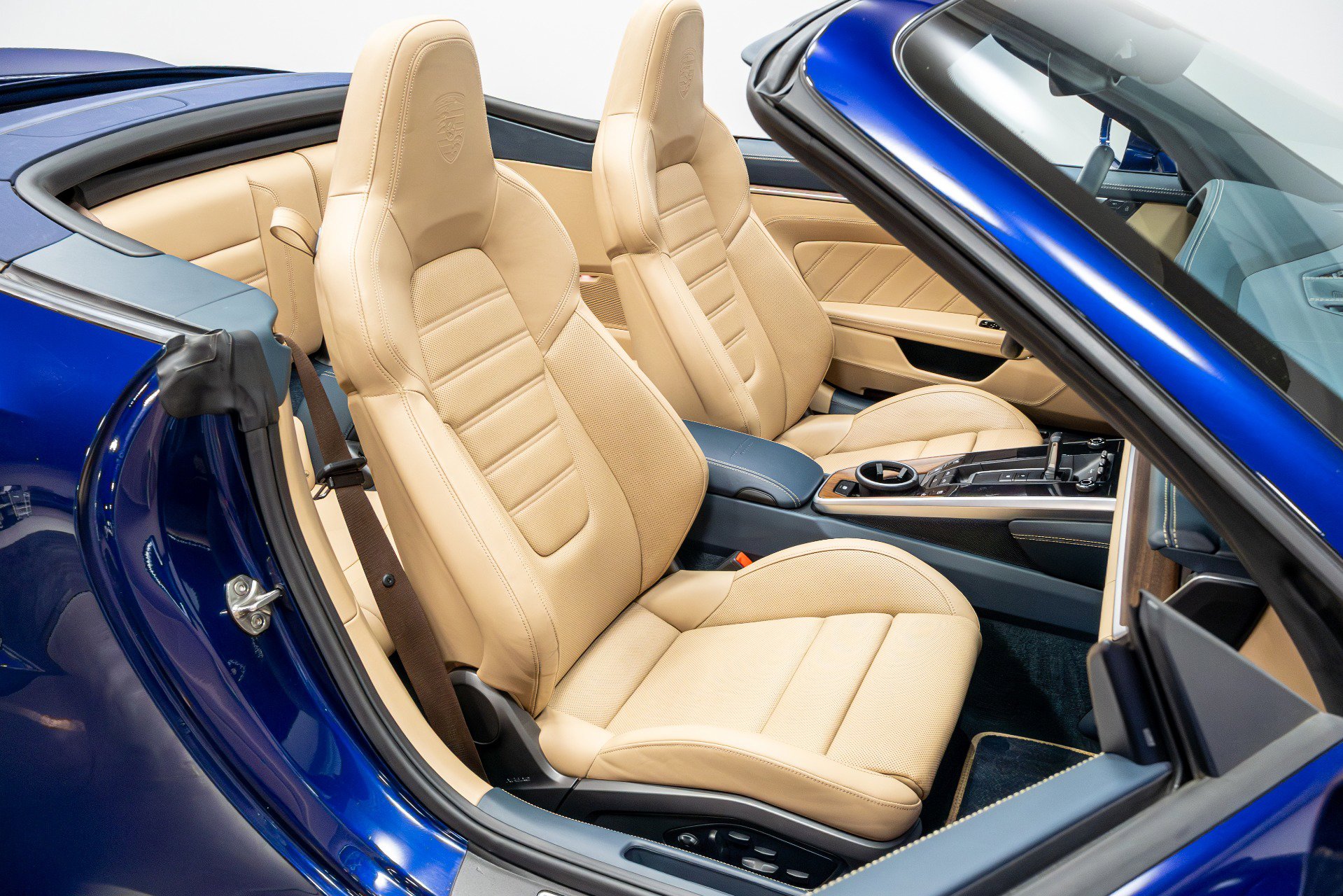 Used 2021 Porsche 911 Turbo S image 23