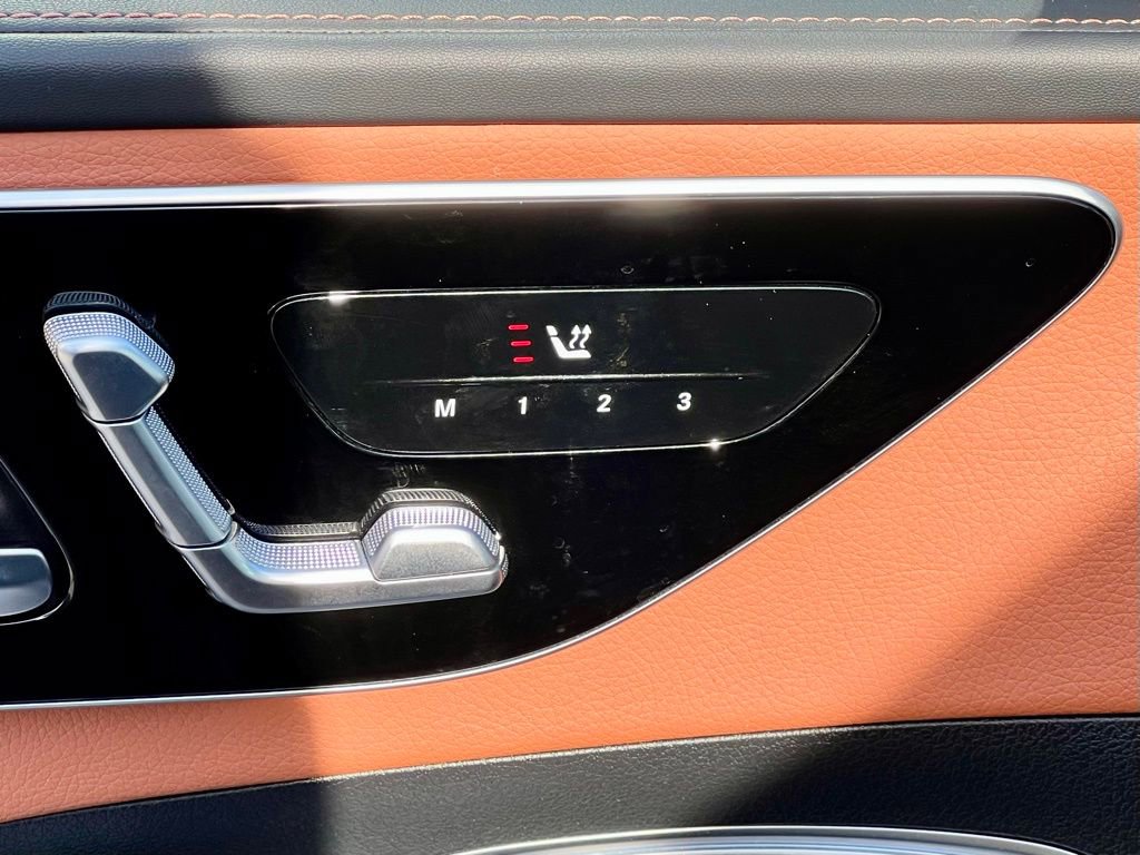 Certified 2023 Mercedes-Benz C 300 4MATIC Sedan image 25