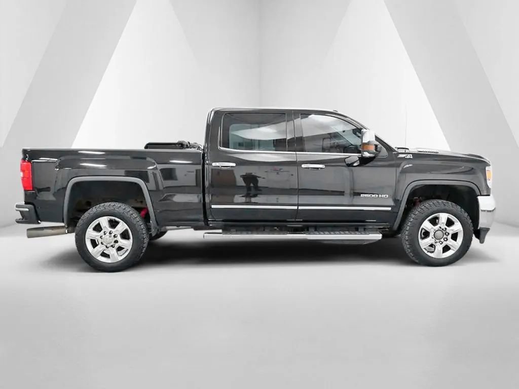 Used 2019 GMC Sierra 2500 SLT w/ Driver Alert Package AWD/4WD image 8