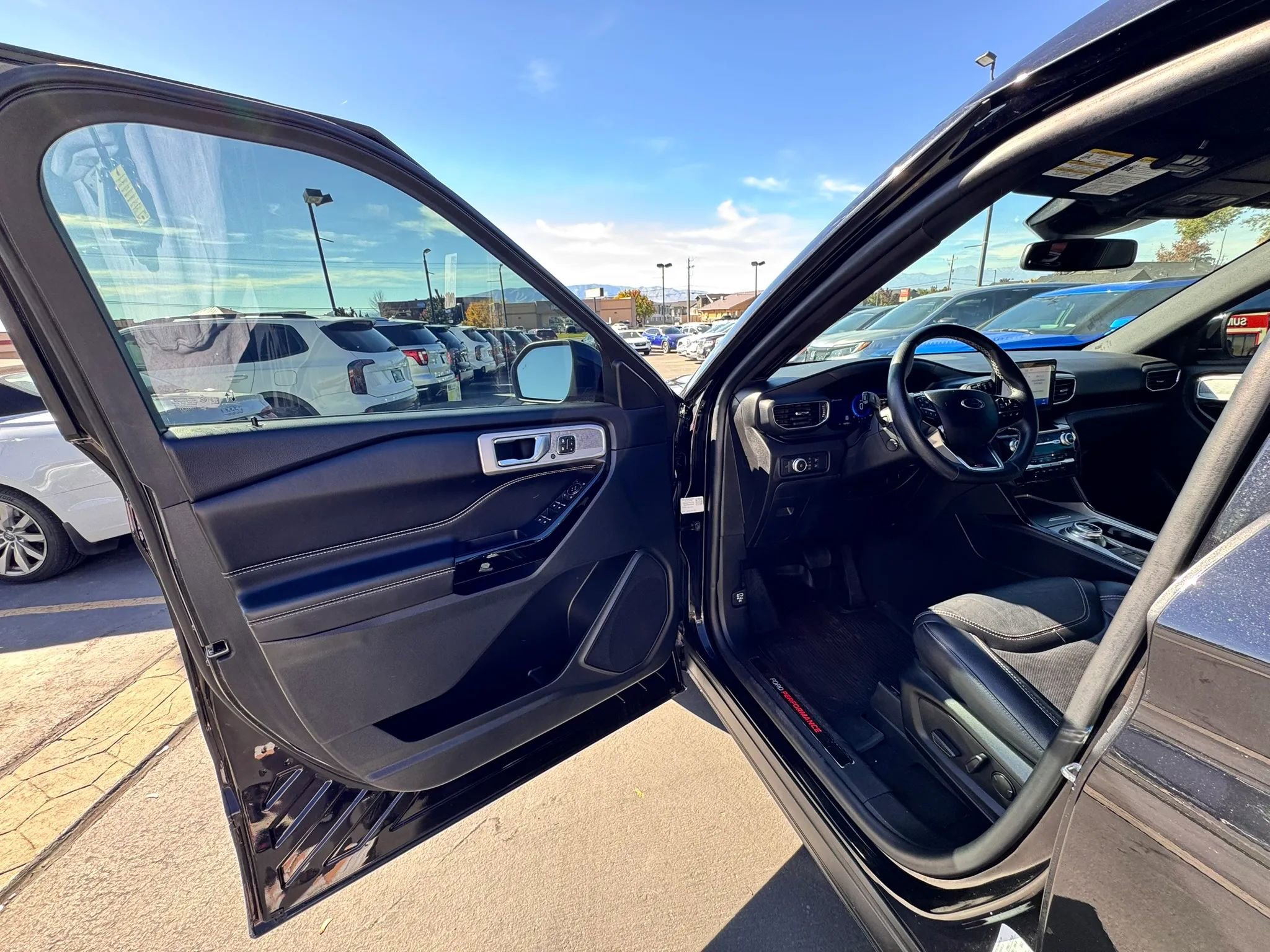 Used 2021 Ford Explorer ST image 10