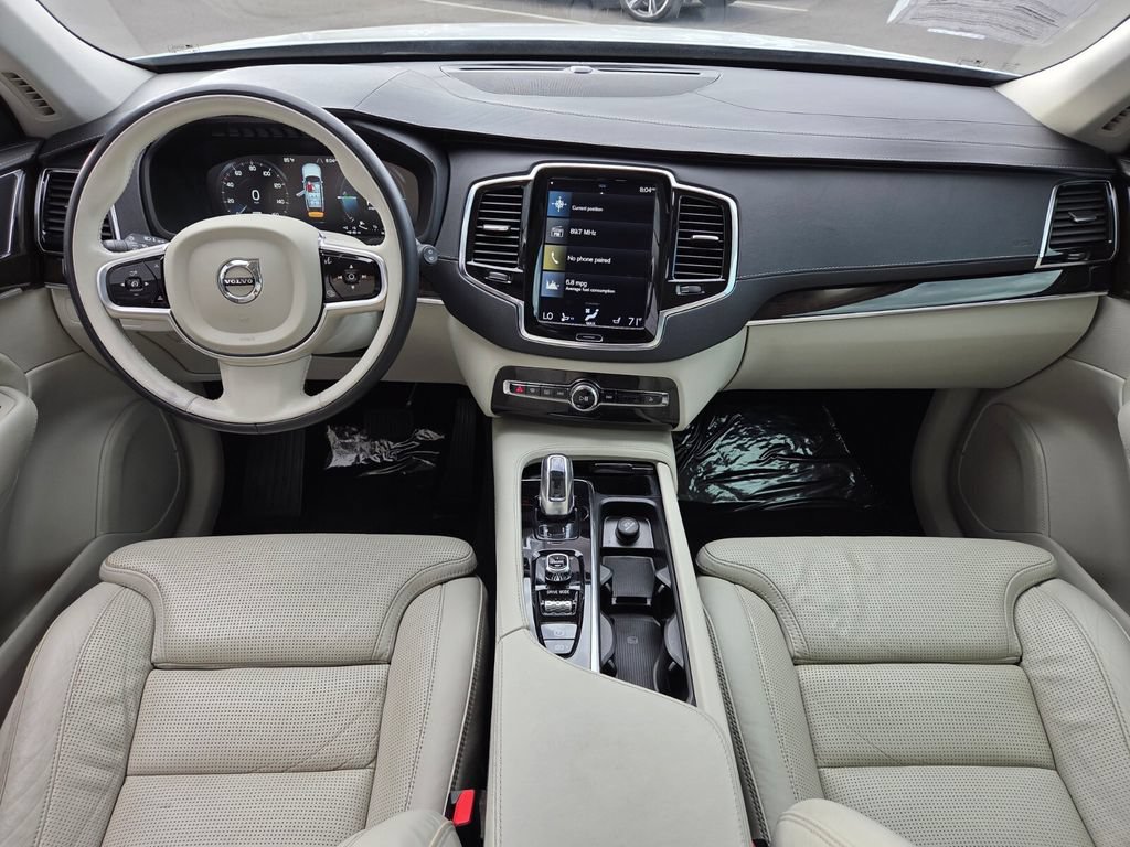 Used 2017 Volvo XC90 T8 Inscription w/ Vision Package AWD/4WD image 19