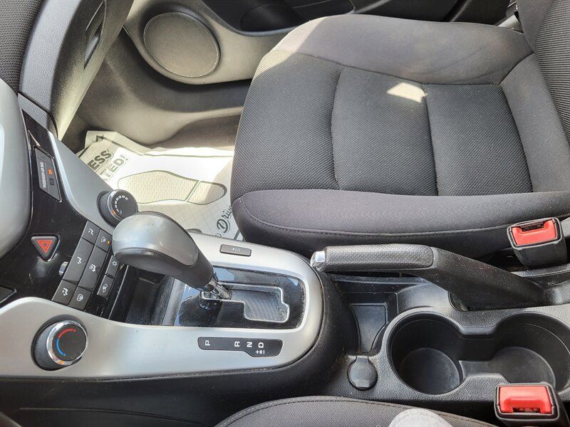 Used 2014 Chevrolet Cruze Eco FWD image 21
