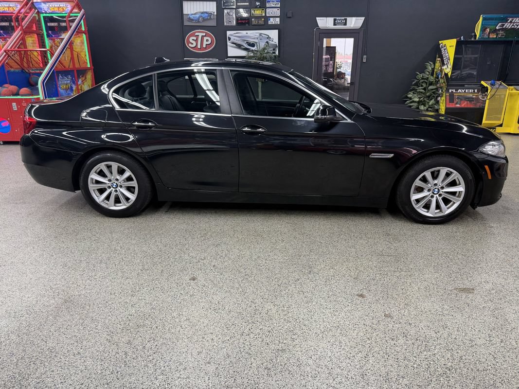 Used 2015 BMW 528i xDrive Sedan AWD/4WD image 6