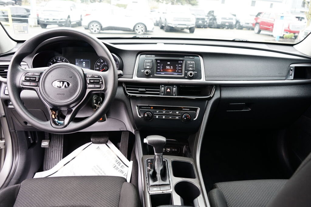 Used 2017 Kia Optima LX image 13