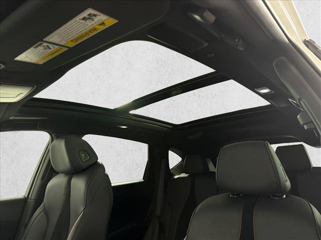 Used 2023 Acura RDX w/ Advance Package FWD image 2