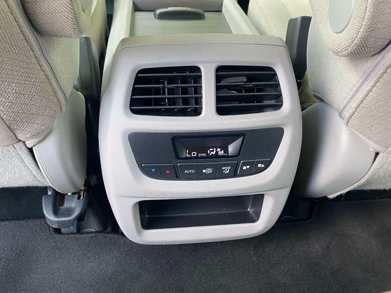 Used 2017 Honda Pilot EX image 28