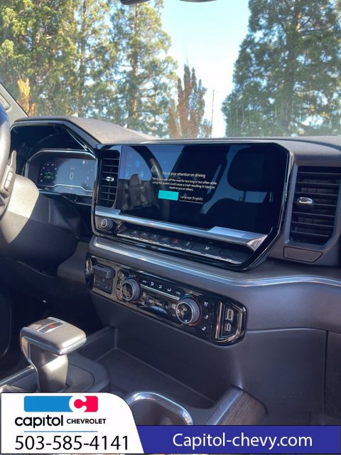 Used 2022 Chevrolet Silverado 1500 High Country AWD/4WD image 25