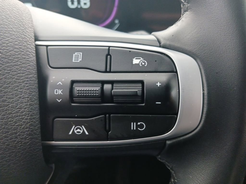 Used 2023 Kia Sportage EX image 15