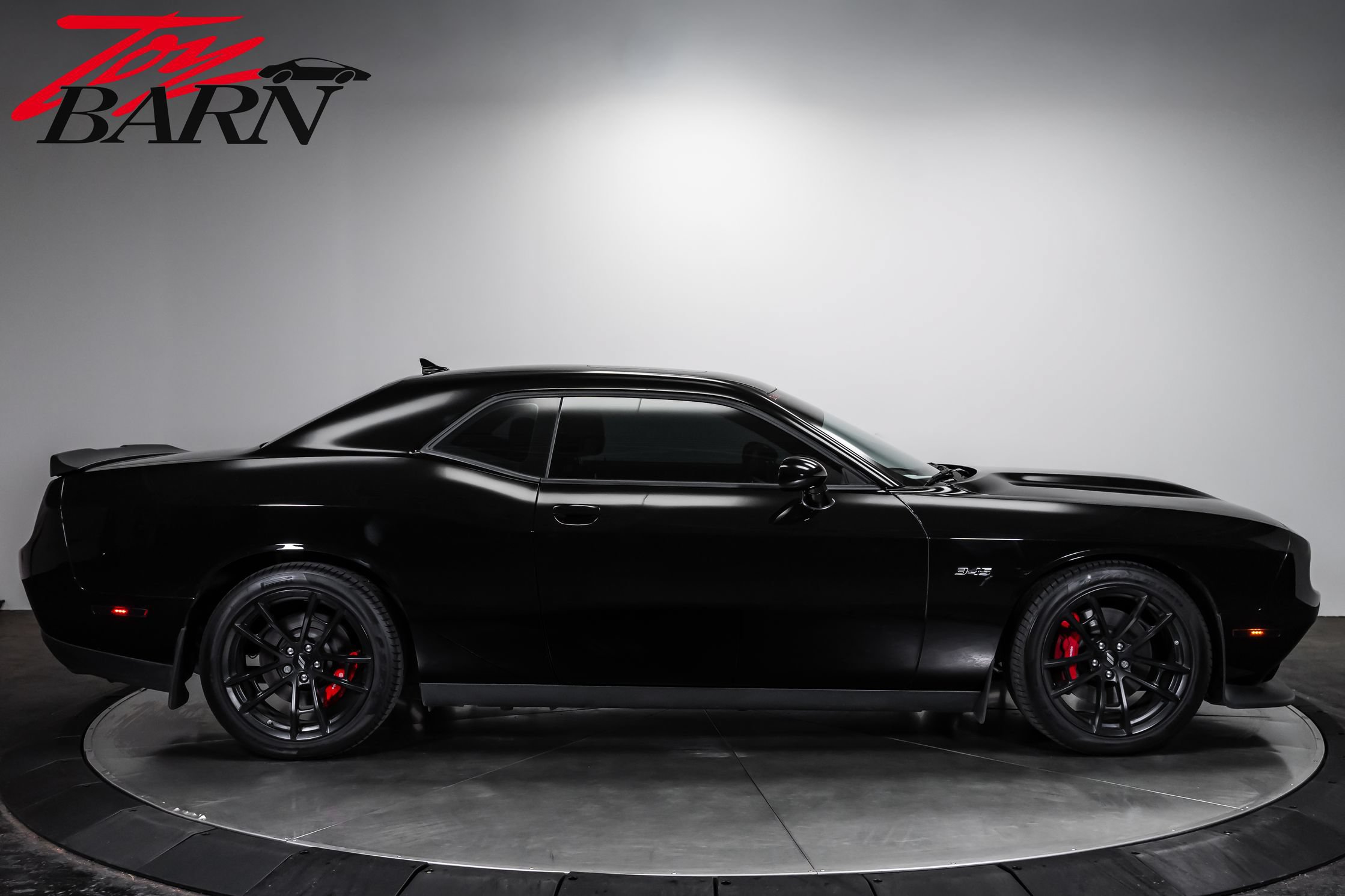 Used 2023 Dodge Challenger R/T w/ Plus Package RWD image 6