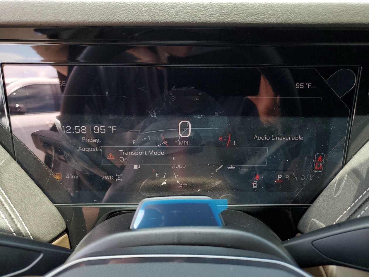 New 2026 GMC Yukon XL Denali Ultimate AWD/4WD image 30